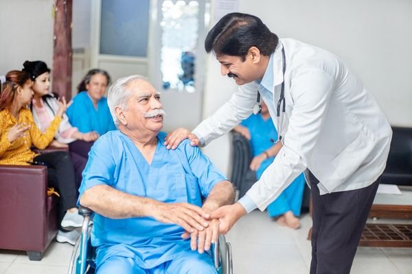 Hospital Male Attendant Service provided at home in Sonarpur, Kolkata by Soendri Nurse & Aya Centre